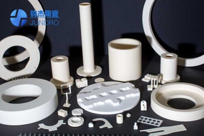 氧化鋁陶瓷如何勝過金屬？